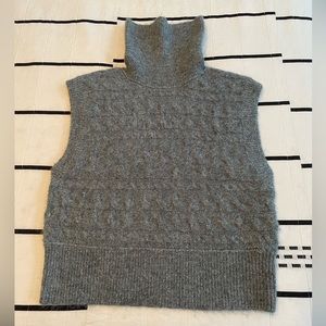Old Navy gray sweater vest